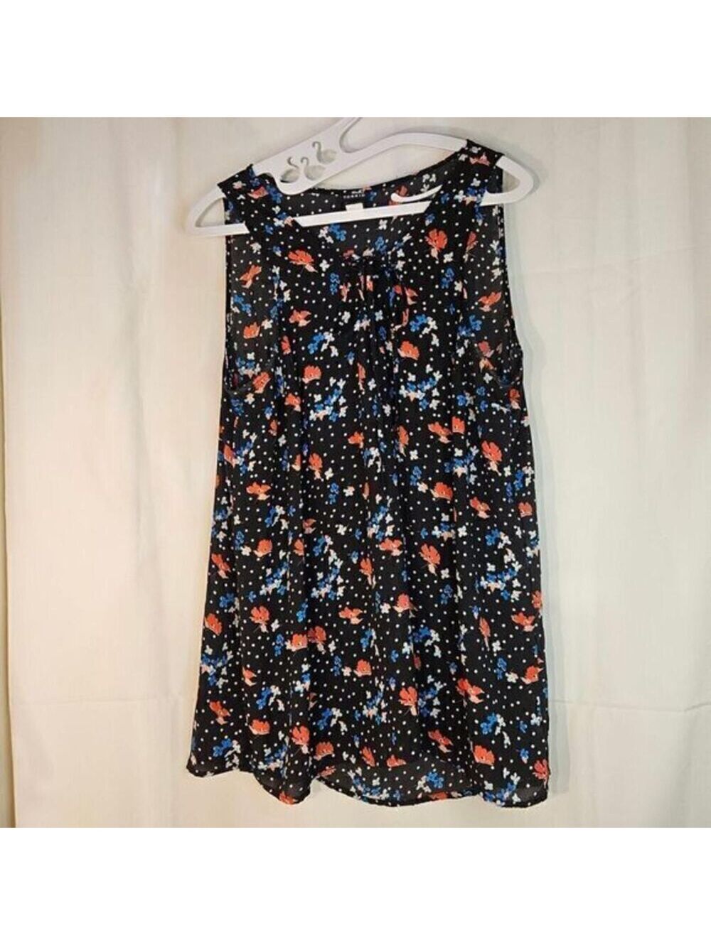 Torrid Floral Print Georgette Tie Front Tank size 1